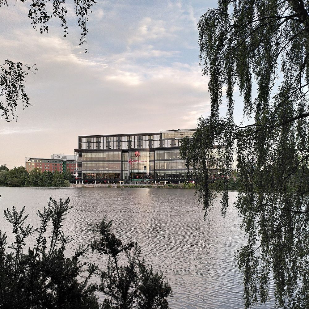Resorts World Birmingham seen across Pendigo Lake